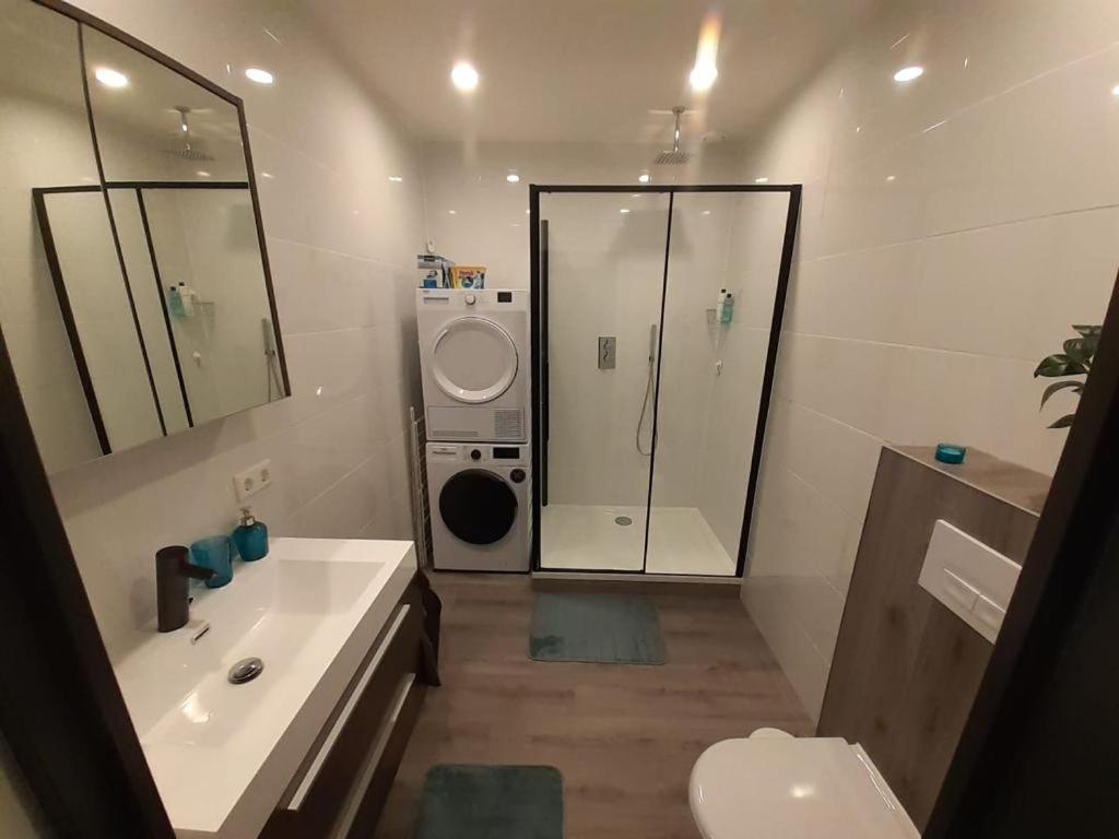 Appartement Deluxe ティルブルグ エクステリア 写真