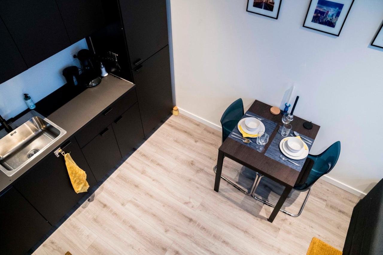 Appartement Deluxe ティルブルグ エクステリア 写真